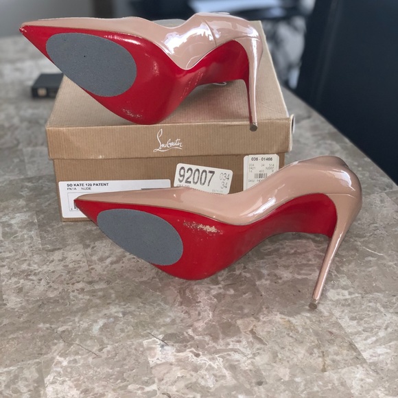 Heels - Picture 3 of 3